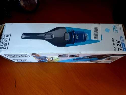 ***BLACK and DECKER 7.2 CORDLESS**WET & DRY DUSTBUSTER***AS NEW***RET DEMO ITEM***NEVER USED**